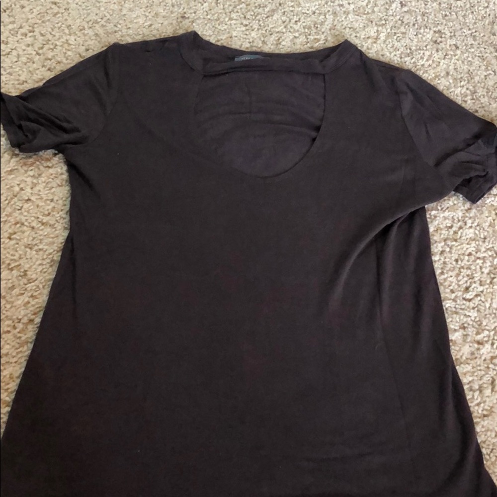 High neck cut out tee